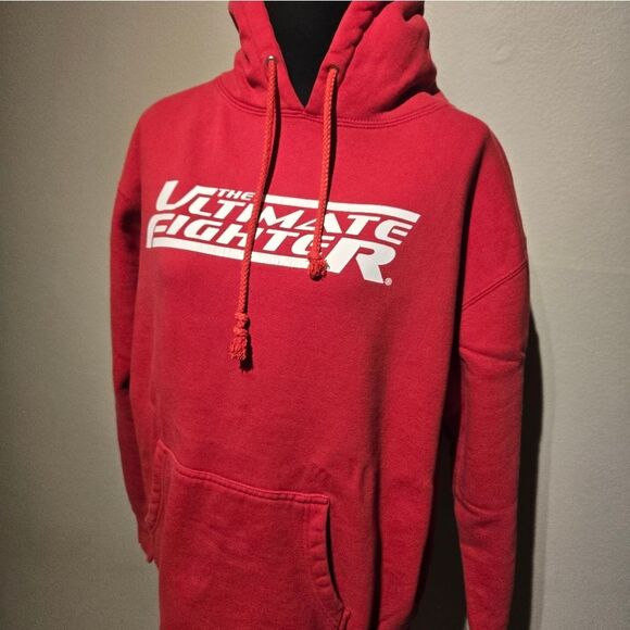 Ultimate fighter TEAM JON JONES SIZE LARGE. (SHD) - Picture 2 of 5